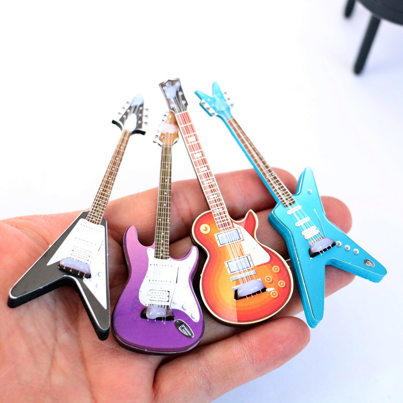 1 Stuks Poppenhuis Miniatuur G - Musical Instrument I Play recensie en prijs